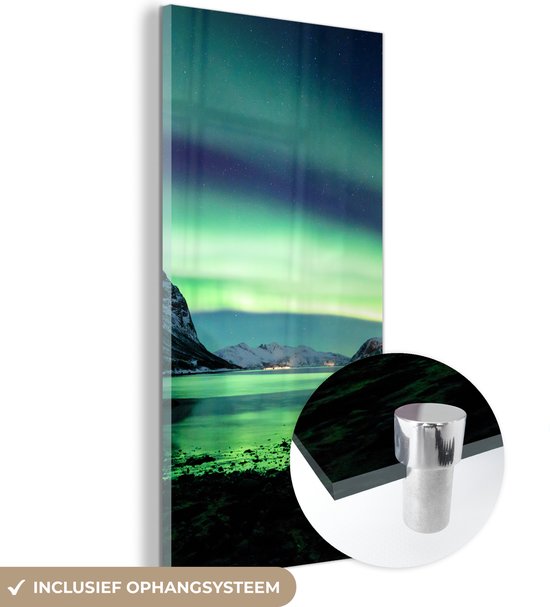 MuchoWow® Glasschilderij 20x40 cm - Schilderij acrylglas - Noorderlicht - Noorwegen - IJs - Geel - Berg - Water- Sneeuw - Foto op glas - Schilderijen