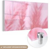 MuchoWow® Glasschilderij 40x20 cm - Schilderij acrylglas - Planten - Bladeren - Roze - Foto op glas - Schilderijen