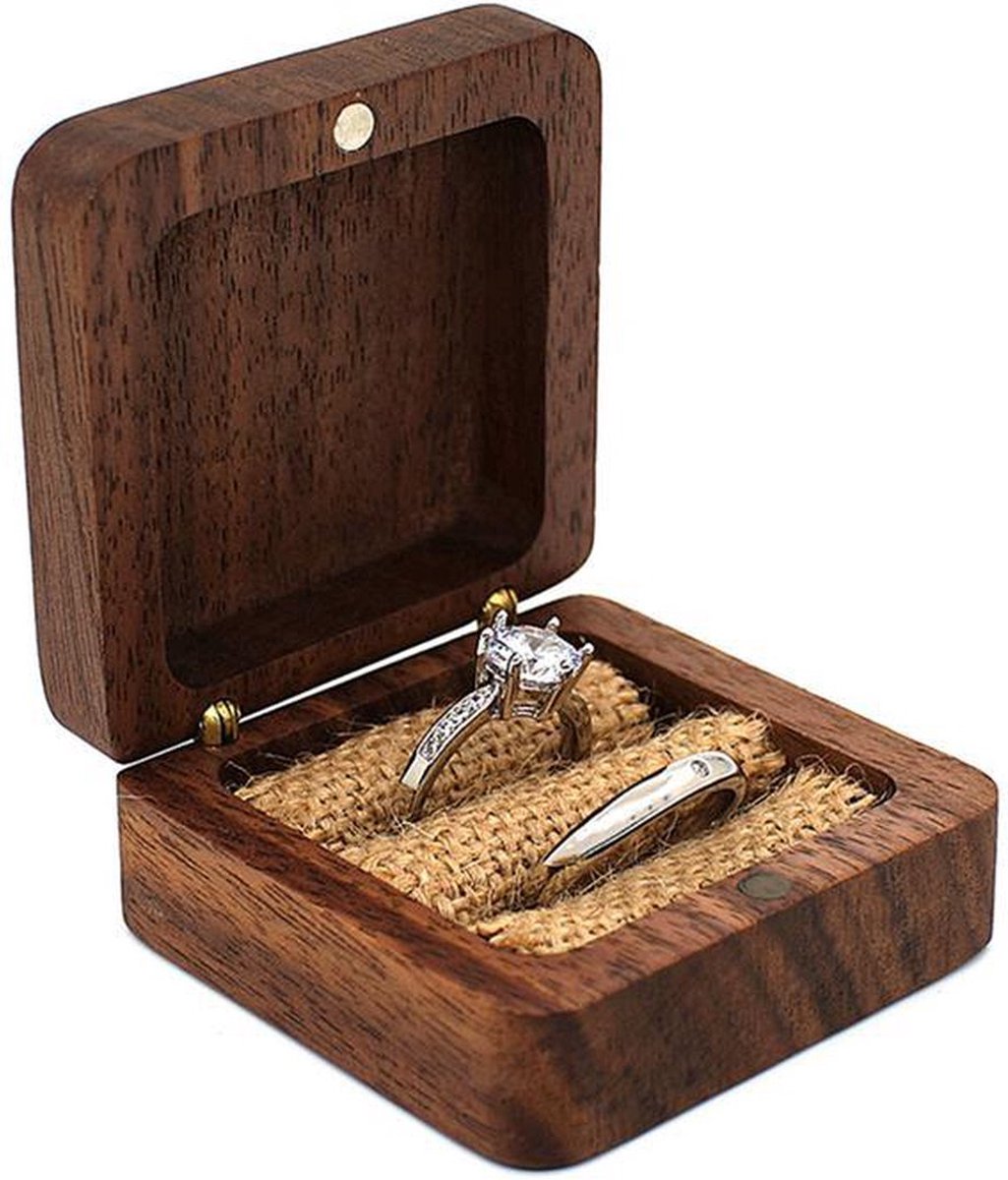 Houten