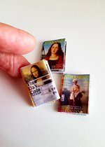 Miniatuur kunst en antiek tijdschriften 3stuks Schaal 1:12 / Poppenhuisinrichting / poppenhuis accessoires