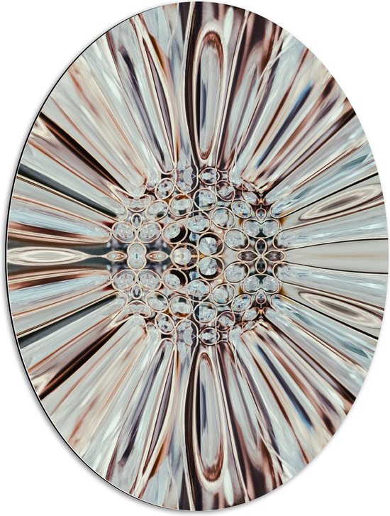 Dibond Ovaal - Close-up van Kristal in Vorm van Bloem - 60x80 cm Foto op Ovaal (Met Ophangsysteem)