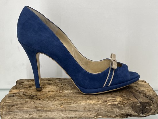 Peter Kaiser Carlotti 95 Taille 40 / UK 6,5 Escarpins en daim bleu azur chaussures pour femmes