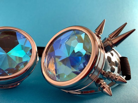 Spacebril Goggles + Spikes Zilver | Kaleidoscoop Goggles + Spikes Zilver | Caleidoscoop Goggles + Spikes Zilver