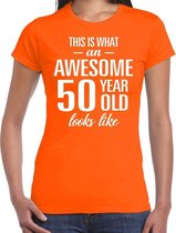 Awesome 50 year Sarah cadeau t-shirt oranje dames 2XL