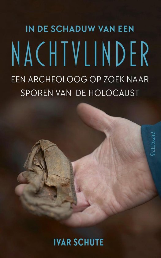 In de schaduw van een nachtvlinder - cover