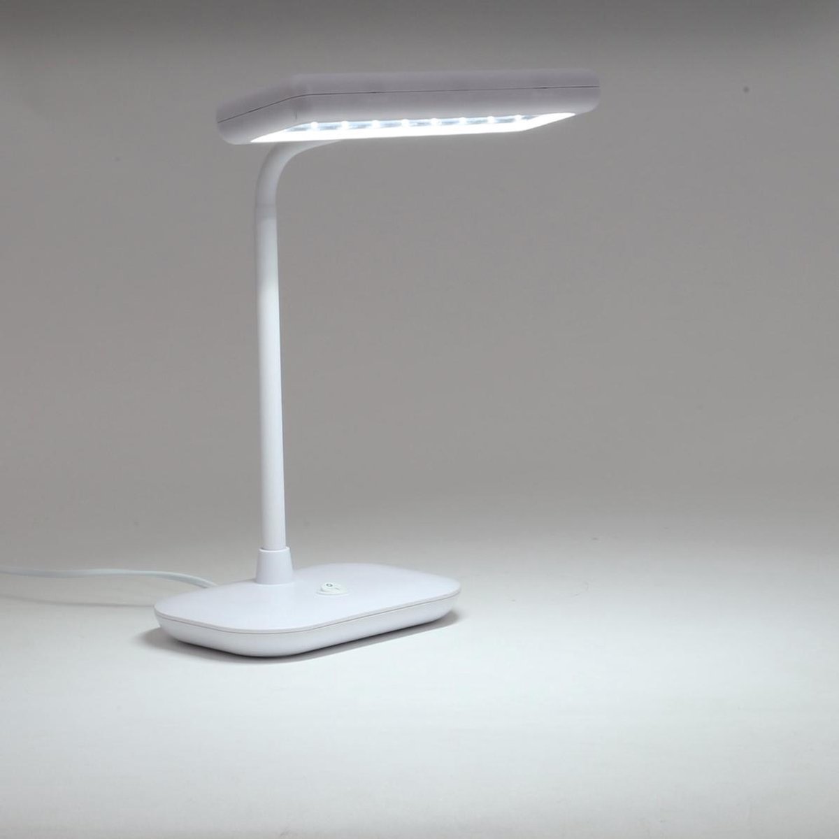 Briloner Daglichtlamp LED Bureaulamp 6500K Draaibaar thumbnail 5