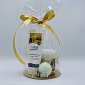 Cadeau voor vrouw Therme Cleopatra’s Secret shower satin douchegel Therme body butter Shimmer Bruisballen voor bad - Geschenkset vrouwen - verjaardag - 3 producten