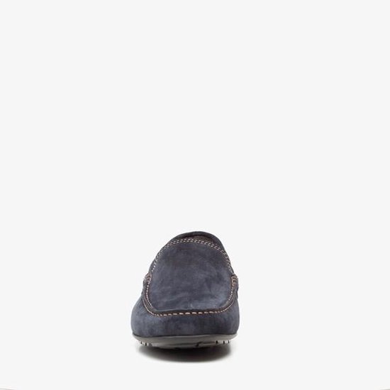 hush puppies medium moyen