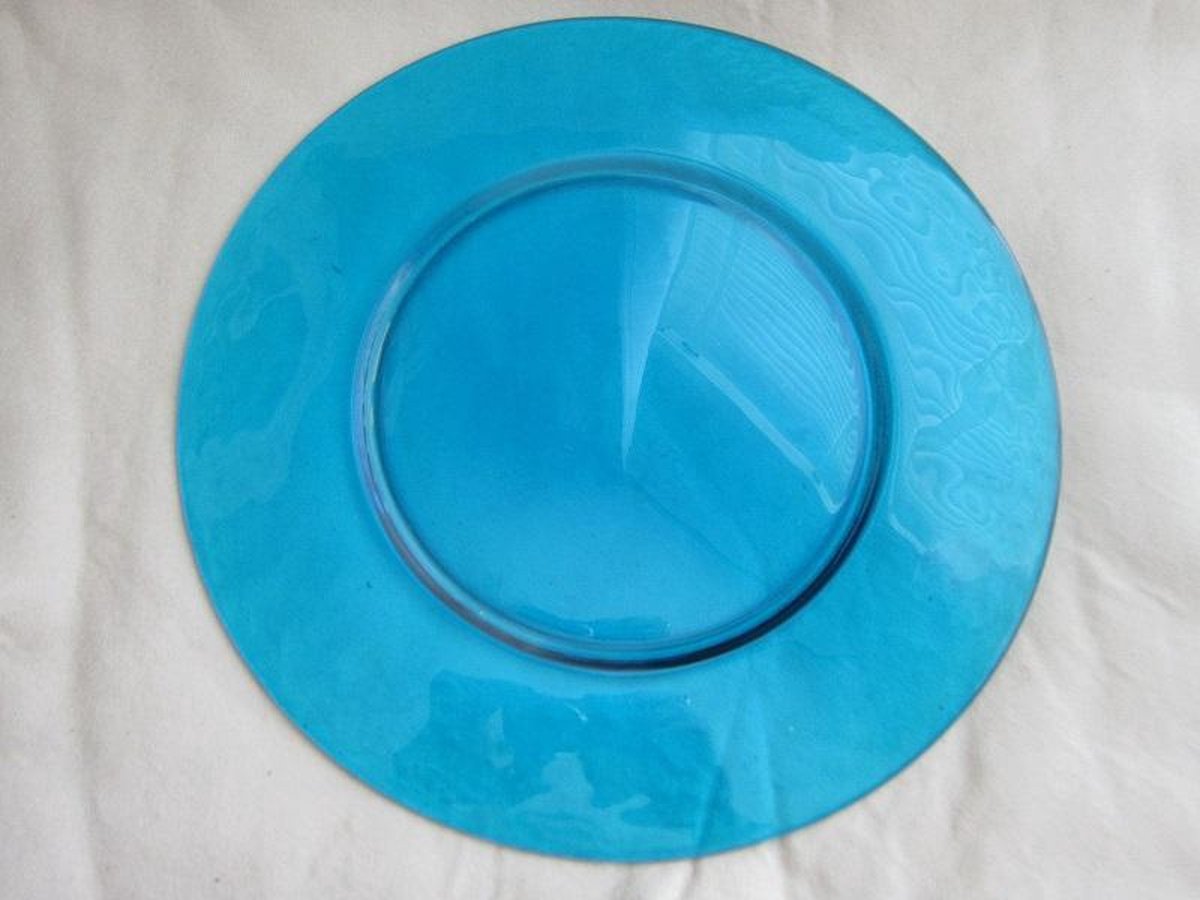Blauw glazen onderbord / kaarsenplateau. 1 x 33 cm Ø | bol