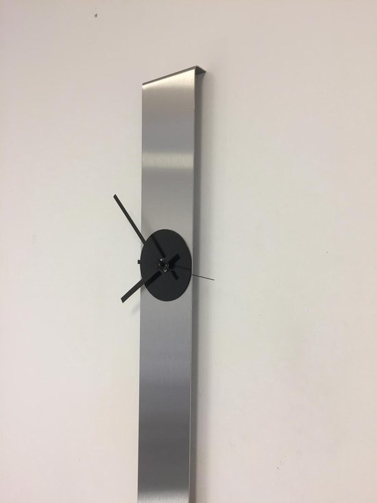 Wandklok SUMMIT BLACK MODERN DESIGN