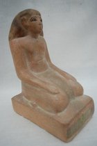 Egyptenaar - knielend - beeld replica Egyptenaar