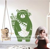 Groene Muursticker Nordic style beer - Kinderkamer beer - Noorwegen stijl beer sticker - dierensticker kids - 58 x 85 cm