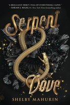 Boek cover Serpent & Dove van Shelby Mahurin (Paperback)