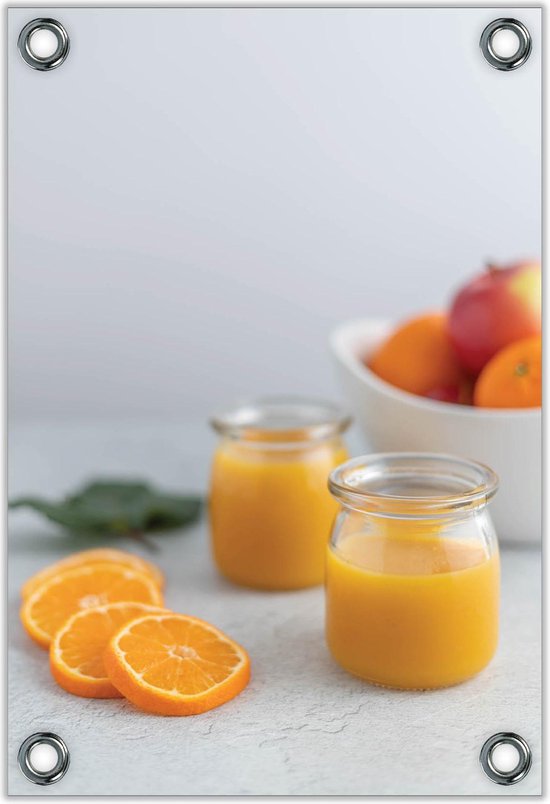 Tuinposter -Sinaasappelsap met Fruitschaal- Foto op Tuinposter (wanddecoratie voor buiten en binnen)