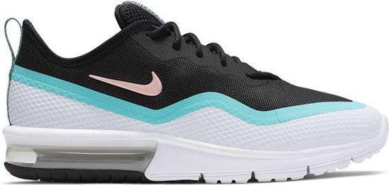 Nike Air Max Sequent 4.5 - Wit-Zwart - Sneakers - Sportschoenen - Dames - Maat 39 Nike Air Max Sequent 4.5 - Wit-Zwart - Sneakers - Sportschoenen - Dames - Maat 39