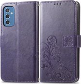 Mobigear Telefoonhoesje geschikt voor Samsung Galaxy M52 Hoesje | Mobigear Clover Bookcase Portemonnee | Pasjeshouder voor 3 Pasjes | Telefoonhoesje voor Pinpas / OV Kaart / Rijbewijs - Paars