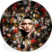 Wall Circle - Wall Circle - Bloem - Femme - Portrait - Botanique - Aluminium - Dibond - 120x120 cm - Intérieur et Extérieur XXL