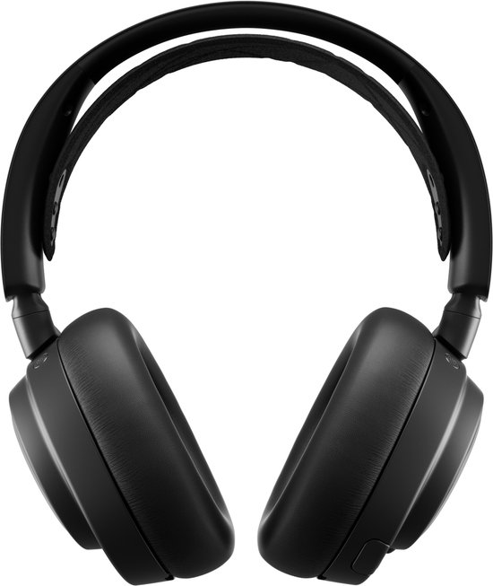 Zwarte Steelseries Arctis Nova Pro headset, weergave van de oorschelpen op zwarte achtergrond.