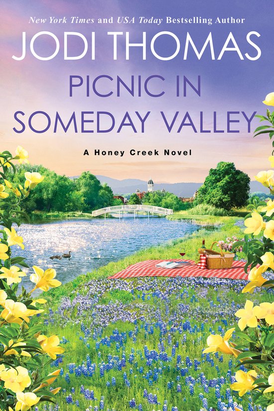 Boekomslag: Picknick in Someday Valley van Jodi Thomas met een vijver, een wit bruggetje en een veld vol blauwe bloemen.