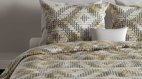 Housse de couette et taies d'oreiller avec motif géométrique vert, beige et noir. Ressemblent à un filet de pêche.