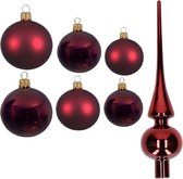 Groot pakket glazen kerstballen donkerrood glans/mat 50x stuks - 4-6-8 cm incl piek glans 26 cm