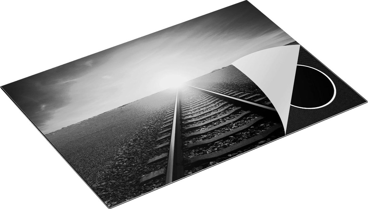 Chefcare Inductie Beschermer Rails Spoorweg in de Woestijn bij Zonondergang - Zwart Wit - 75x52 cm - Afdekplaat Inductie - Kookplaat Beschermer - Inductie Mat
