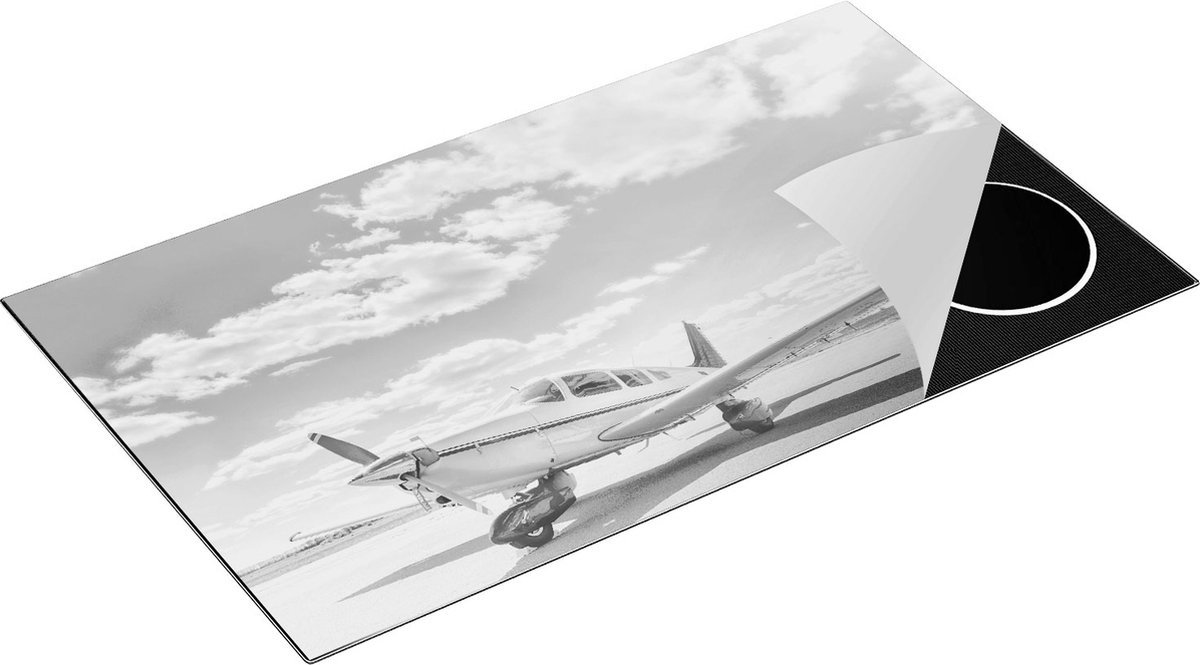 Chefcare Inductie Beschermer Gelande Vliegtuig op de Luchthaven - Zwart Wit - 91,2x52 cm - Afdekplaat Inductie - Kookplaat Beschermer - Inductie Mat