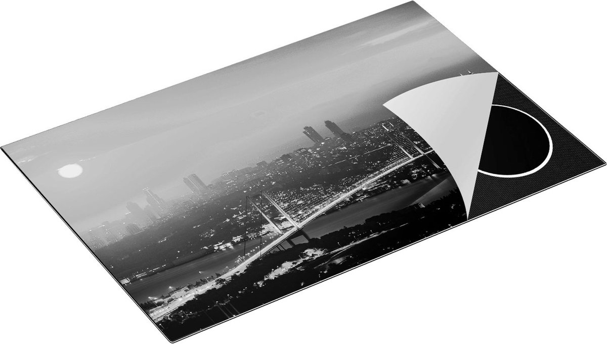 Chefcare Inductie Beschermer Bosporusbrug in Istanbul bij Zonsondergang - Zwart Wit - 80x52 cm - Afdekplaat Inductie - Kookplaat Beschermer - Inductie Mat