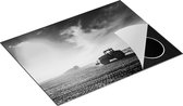 Chefcare Inductie Beschermer Tractor op het Veld - Trekker - Zwart Wit - 71x52 cm - Afdekplaat Inductie - Kookplaat Beschermer - Inductie Mat