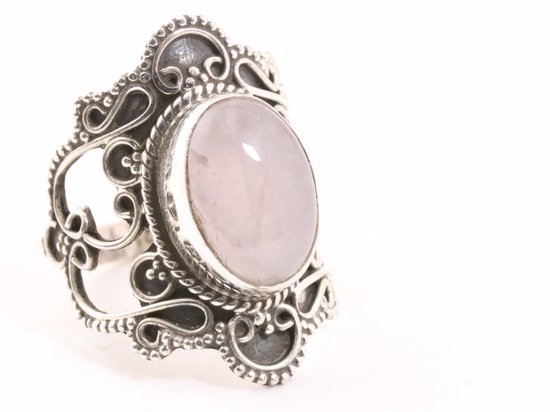 Bewerkte zilveren ring met rozenkwarts - maat 18