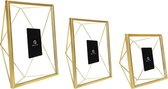 QUVIO Fotolijstjes - Hexagon - Set van 3 - Fotolijsten - Fotokader - Fotoalbum - Tafeldecoratie - Staand - Goud - Staal - Glas - 15 x 15 cm + 15 x 20,5 cm + 17,5 x 23 cm