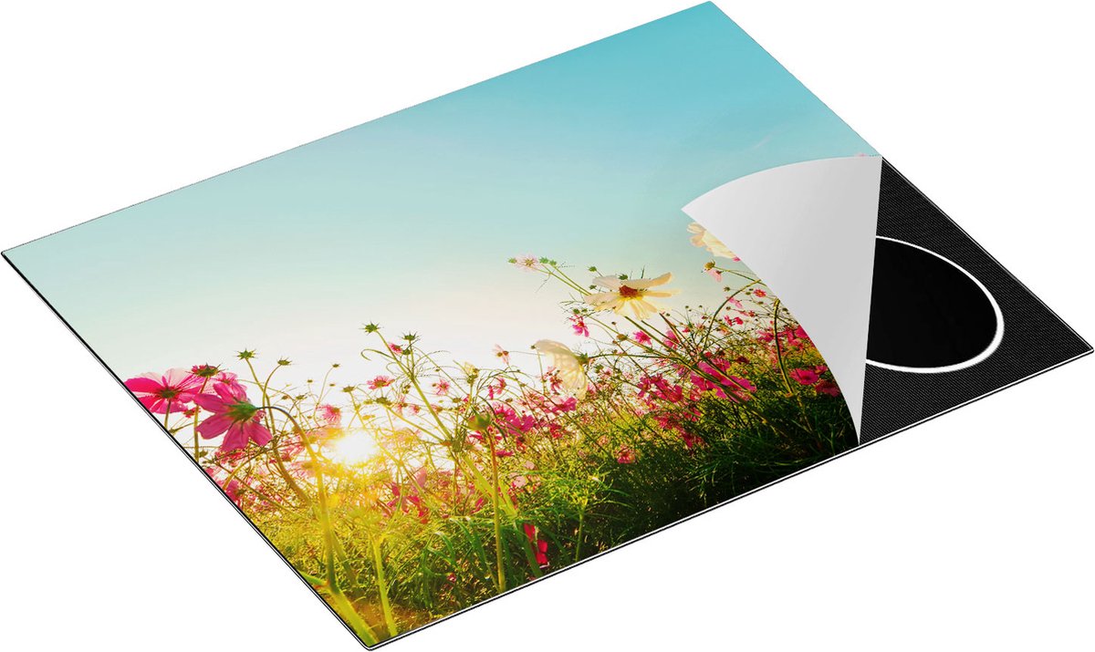 Chefcare Inductie Beschermer Kosmos Bloemenveld met een Opkomende Zon - 65x50 cm - Afdekplaat Inductie - Kookplaat Beschermer - Inductie Mat