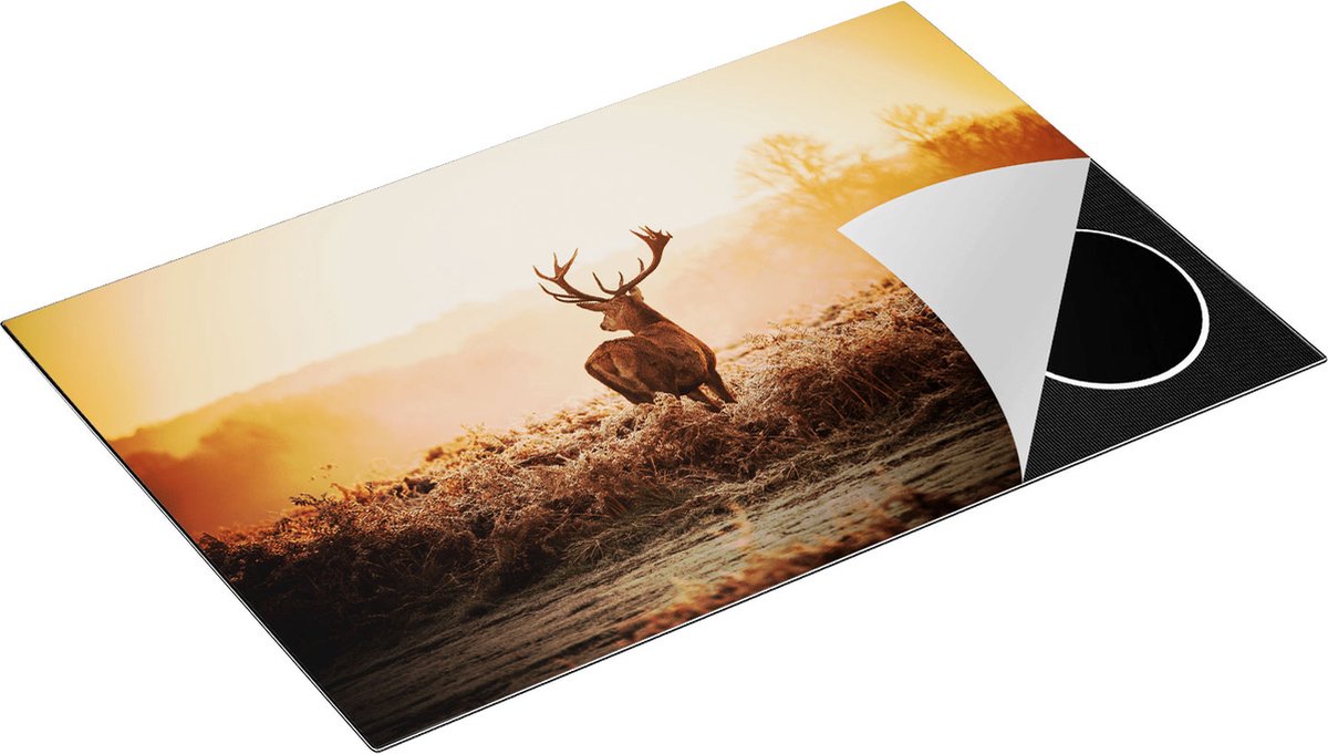Chefcare Inductie Beschermer Hert in de Wei tijdens de Zonsopkomst - 80x55 cm - Afdekplaat Inductie - Kookplaat Beschermer - Inductie Mat