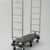 Matador rolcontainer voor smalle gangen nestbaar en voorzien van rem.