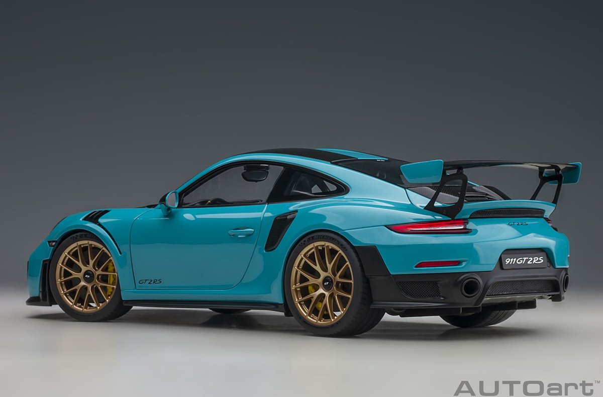 AUTOart Porsche 911 GT2 RS Weissach - Modellino In Scala 1:18 Colore Verde Acido