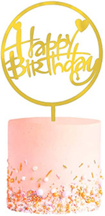 Gouden 'Happy Birthday' taarttopper op een roze taart met sprinkles.