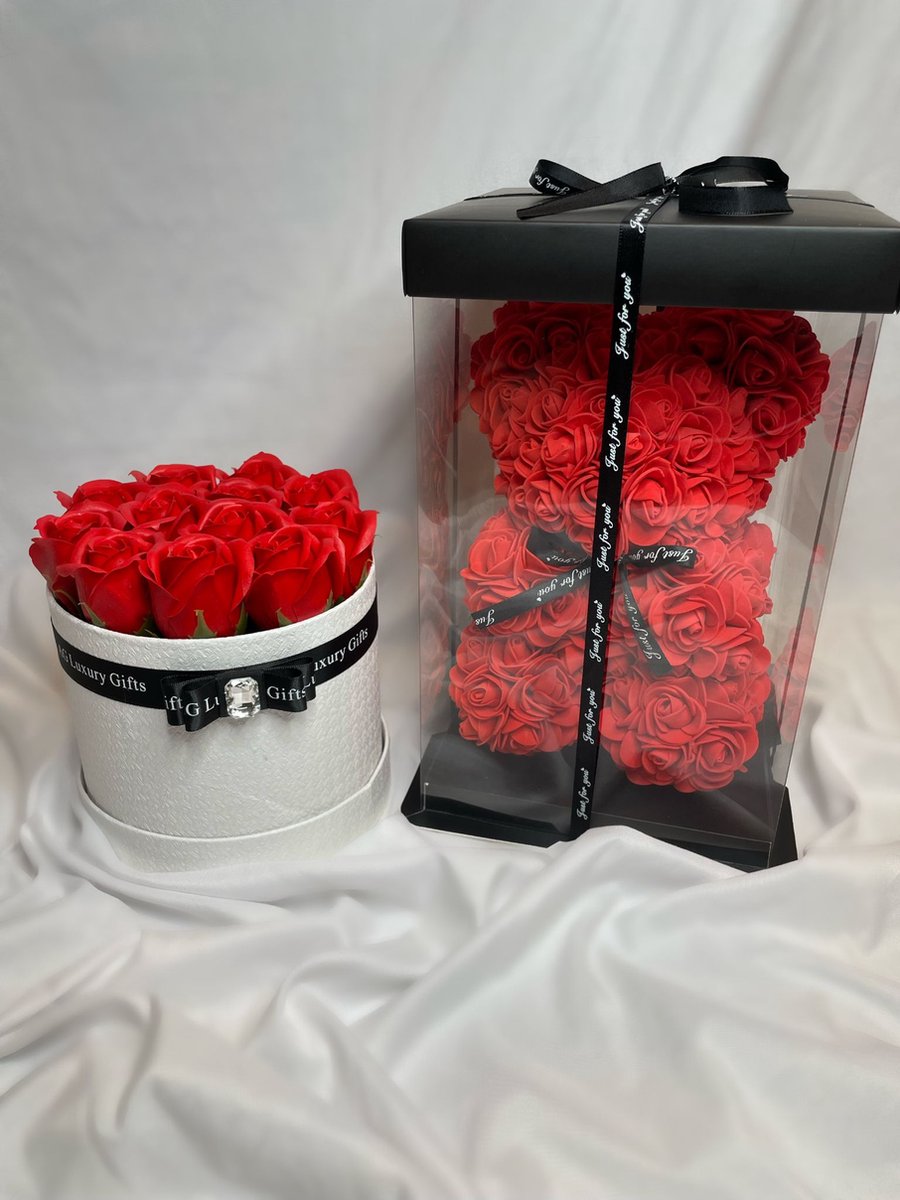 AG Luxurygifts rozen box - rozen beer - cadeau - soap roses - flower - gift - Valentijnsdag - luxe - beer - rozen