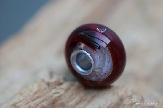 Urn-Crematie as gedenk bedel-Crematie as vast in glas-Crematie as kraal-Double Colors Rood/Zwart met 2x Zirkonia-Assieraad-Gedenkbedel voor aan armband-Gedenkbedel voor aan eigen ketting of armbandUrn mens-Urn hond-Urn kat-meerdere kernmaten mogelijk