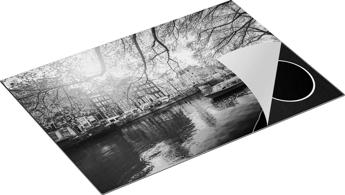 Chefcare Inductie Beschermer Amsterdamse Gracht tijdens het Voorjaar - Zwart Wit - 75x52 cm - Afdekplaat Inductie - Kookplaat Beschermer - Inductie Mat