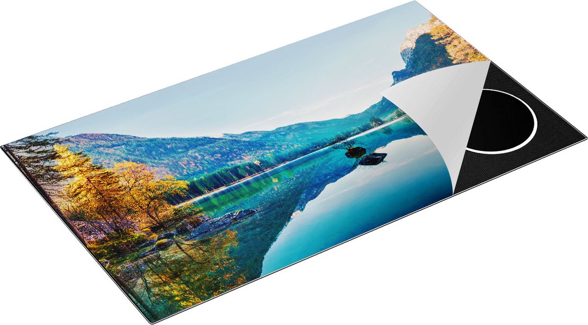 Chefcare Inductie Beschermer Meer met Herfstbomen - 90x55 cm - Afdekplaat Inductie - Kookplaat Beschermer - Inductie Mat
