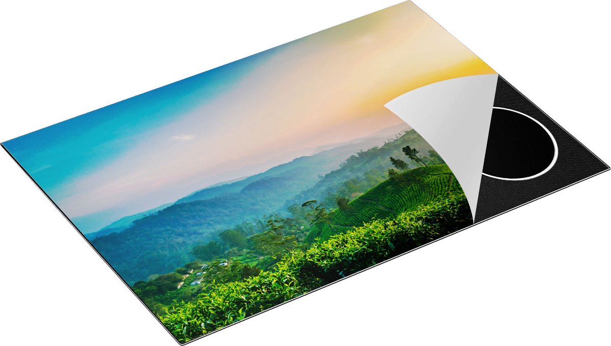 Chefcare Inductie Beschermer Zonsondergang op een Thee Plantage - 75x55 cm - Afdekplaat Inductie - Kookplaat Beschermer - Inductie Mat