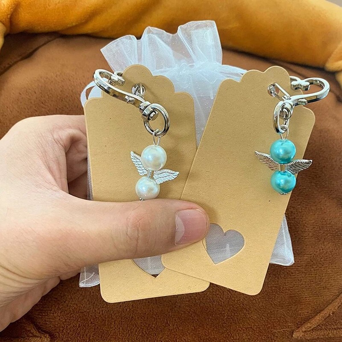 Sleutelhanger beschermengel witte parel