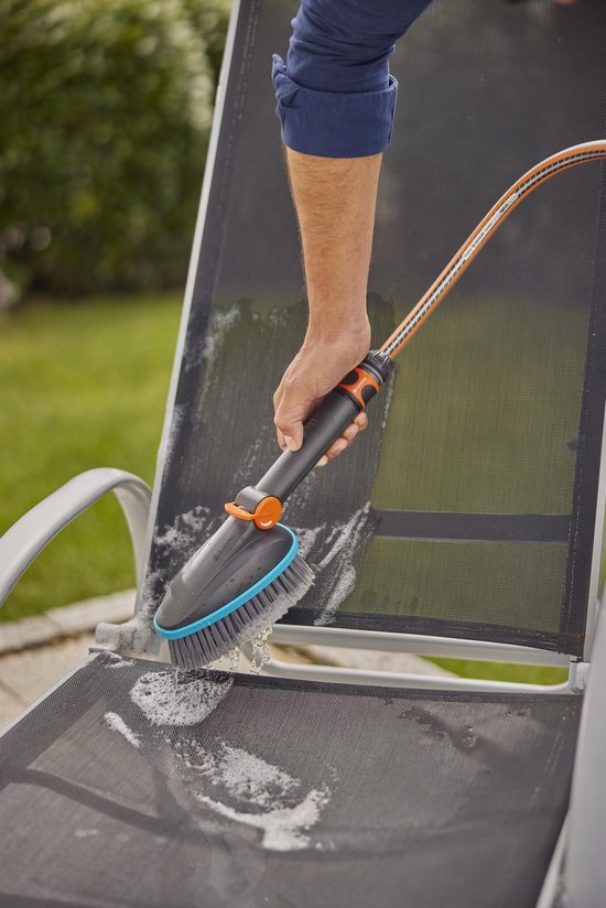 GARDENA Cleansystem handborstel M Soft - met slangaansluiting van GARDENA — afbeelding 2
