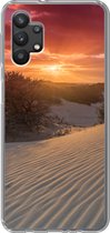 Geschikt voor Samsung Galaxy A32 5G hoesje - Zonsondergang bij het Nederlandse strand - Siliconen Telefoonhoesje