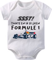 Hospitrix Baby Rompertje met Tekst "SSST! Tante en ik kijken Formule 1" R7 - Maat S - 0-3 maanden - 50/56 - go max - Korte Mouw - Cadeau - Zwangerschap - Aankondiging - Verstappen - Romper