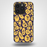 Smartphonica Telefoonhoesje voor iPhone 14 Pro met smiley opdruk - TPU backcover case emoji design - Paars Geel / Back Cover geschikt voor Apple iPhone 14 Pro