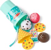 Melissa & Doug - Play to Go ijsjespeelset voor op reis in beker met friemeldeksel: 11 speelstukjes voor hoorntjes, sandwiches en milkshakes, voor jongens en meisjes vanaf 3 jaar