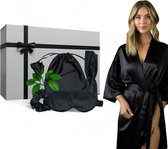 Moondrops - Giftset vrouw - Satijn - 6-delig - Kimono - Slaapmasker - Moederdag Pakket - Cadeau voor vrouw - Inclusief geschenkdoos - Zwart