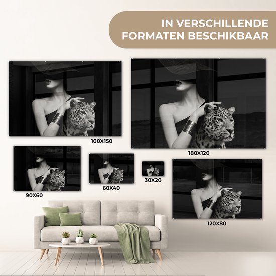 MuchoWow® Glasschilderij 120x80 cm - Schilderij acrylglas - Vrouw - Luipaard - Luxe - Zwart - Wit - Dier - Foto op glas - Muurdecoratie woonkamer - Wanddecoratie slaapkamer - Schilderijen