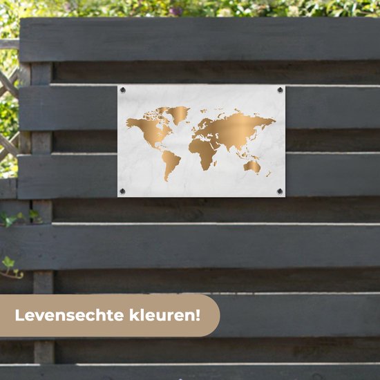 Tuinposter 60x40 cm - Tuindecoratie Wereldkaart - Goud - Marmerlook - Luxe - Design - Poster voor in de tuin - Buiten decoratie - Schutting tuinschilderij - Tuindoek muurdecoratie - Wanddecoratie balkondoek